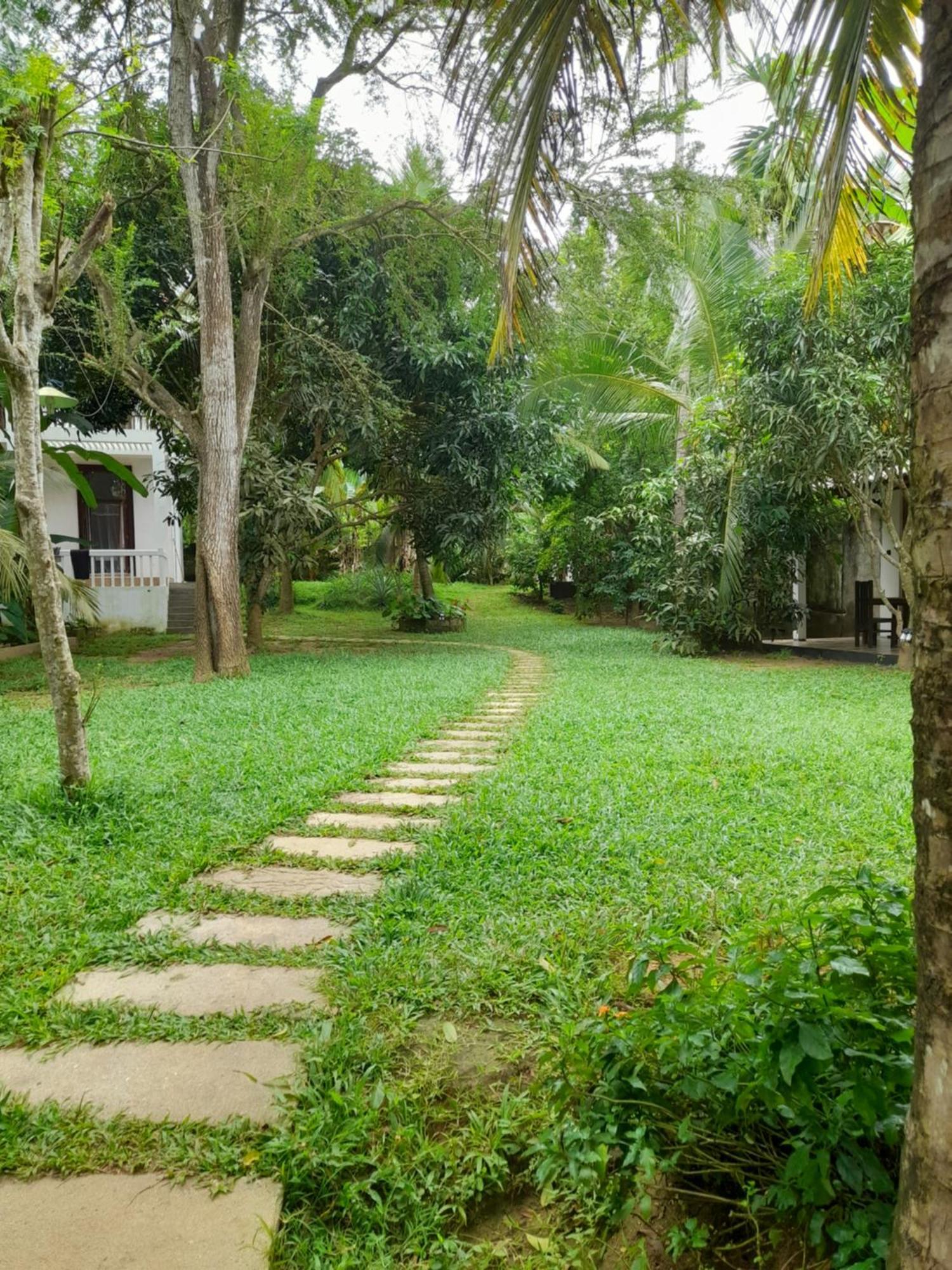 Dinuri Villa Tangalle Buitenkant foto