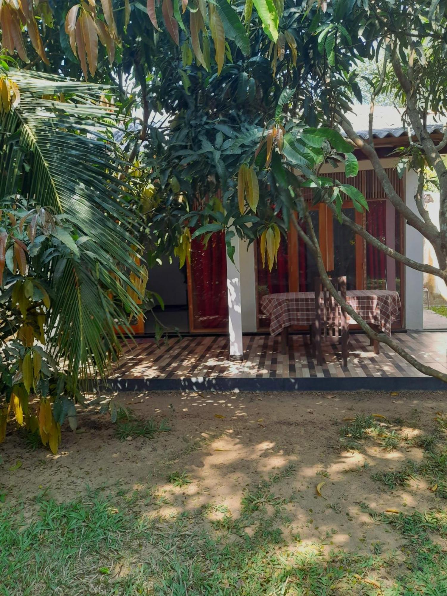 Dinuri Villa Tangalle Buitenkant foto